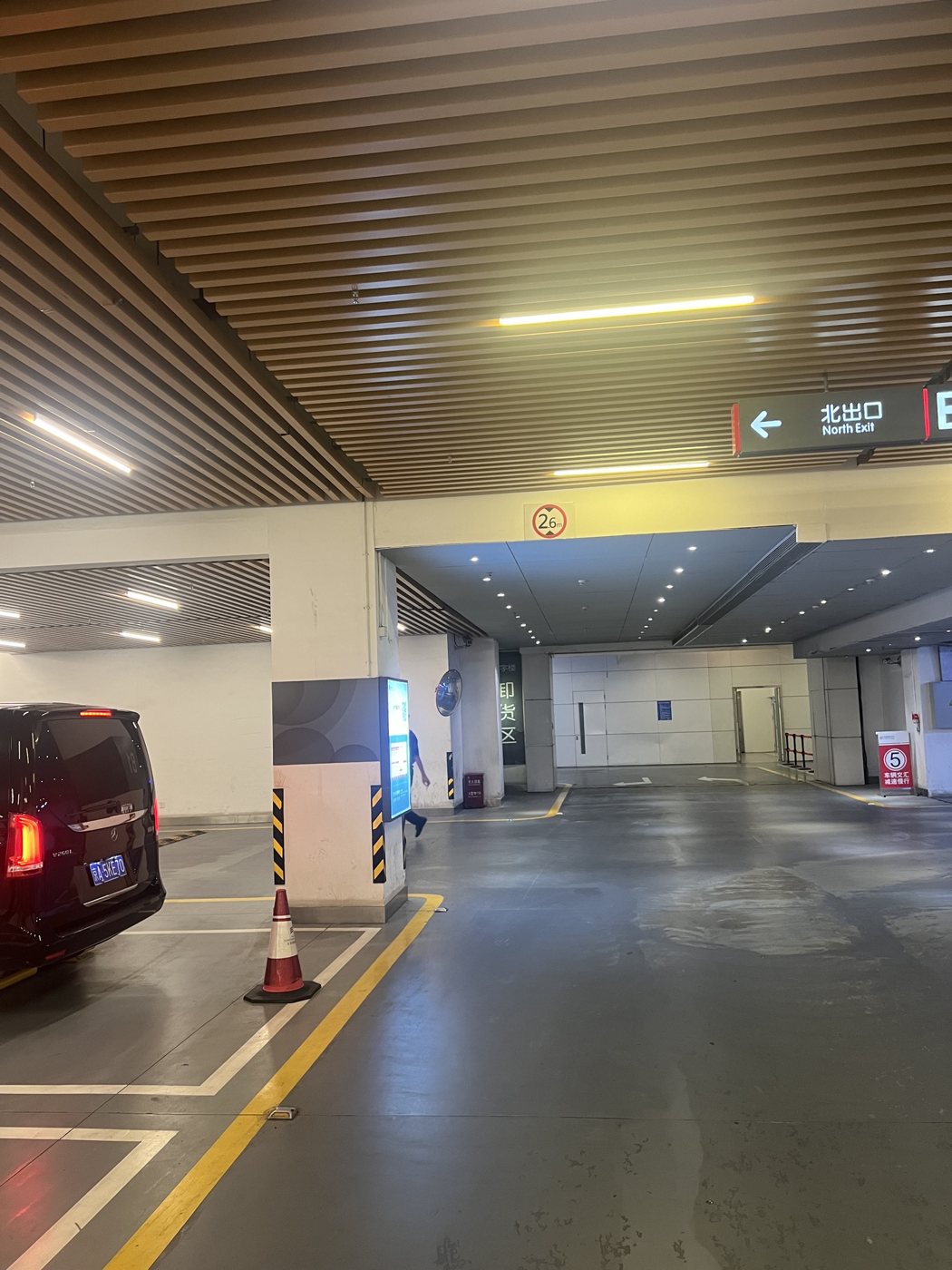 北京室内充电场站